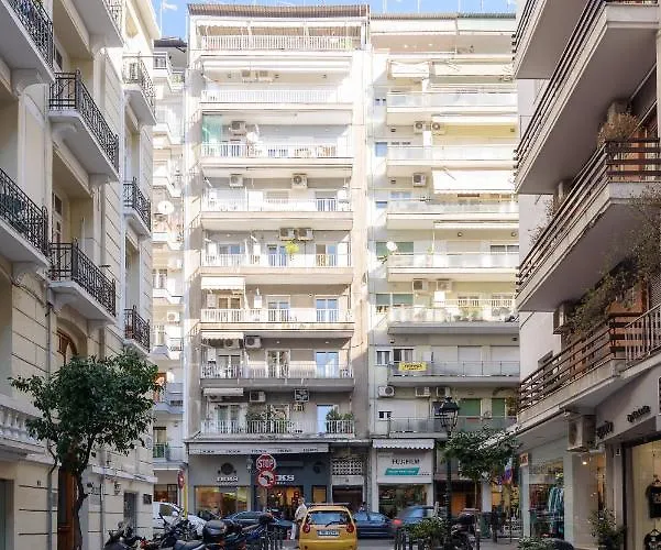 Lassani Cozy And Quiet, 2 Bedroom Apartm With Spacious Balcony Tesalónica