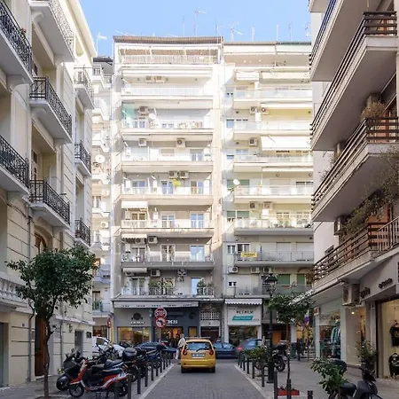 Lassani Cozy And Quiet, 2 Bedroom Apartm With Spacious Balcony Salonicco